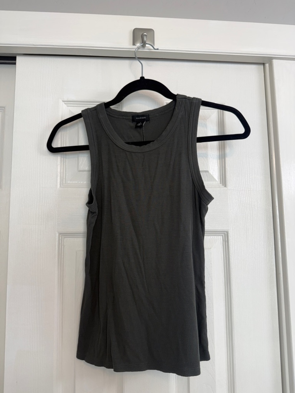 🏜️ 3 for $15 Halogen ribbed tank top